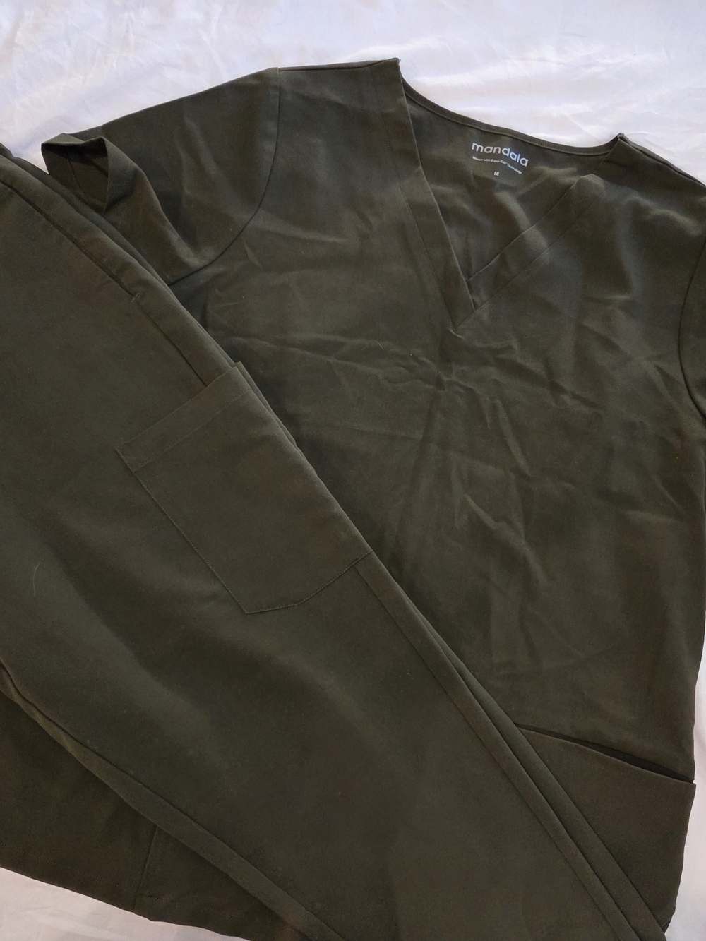 Mandala Dark Olive Green V-Neck Scrub Set M-top, M-petite Bottoms